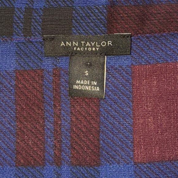 Ann Taylor Factory Plaid Blouse Women’s S Burgundy Blue Long Sleeve Square Neck - Picture 7 of 11